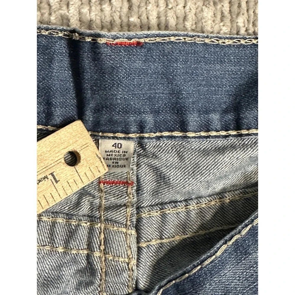 True Religion Straight Flap Old Multi Big T Distressed Blue Jeans Mens 40 X 34